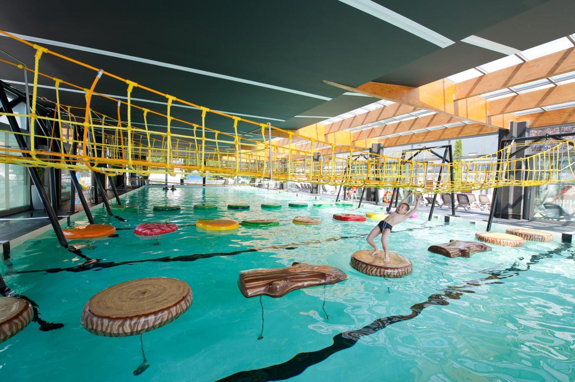 Sandra Spa Pogorzelica & Aquapark Exterior photo